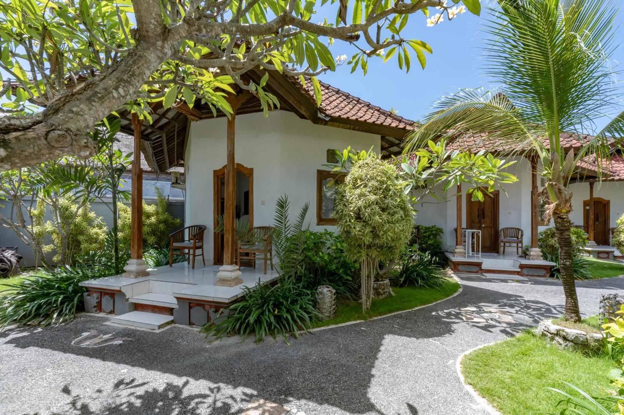Nusa Indah Bungalow Nusa Lembongan  Exterior photo